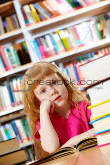 Girl in library 