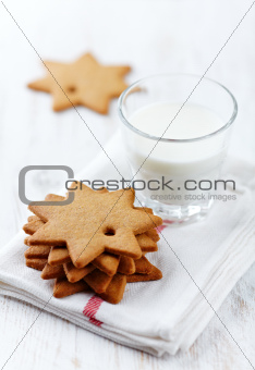 Gingerbread stars and a glass of milk