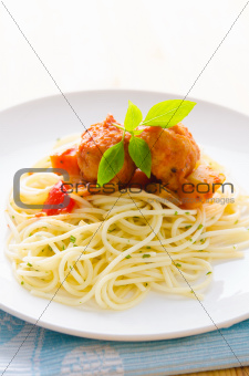tasty looking spaghetti bolognese