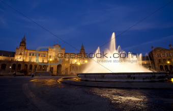 fountain at Plaza Espana in Sevilla