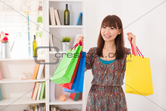 asian girl shopping