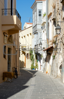 The narrow streets of Rethymno.