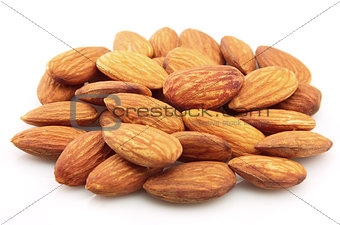 Dry almonds