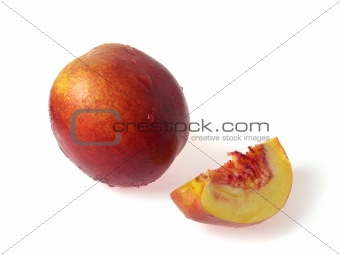 Nectarine and pieces