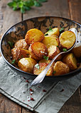 Oven-baked potatoes with sea salt