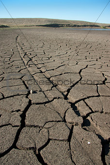 Dry earth, mud, cracked earth