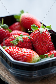 Fresh whole strawberries