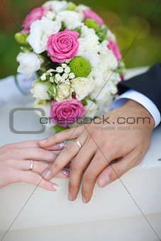 bouquet and wedding rings