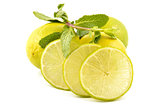 Lime slices and mint leaves