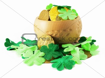 Saint patrick's pot with gold and shamrock isolated