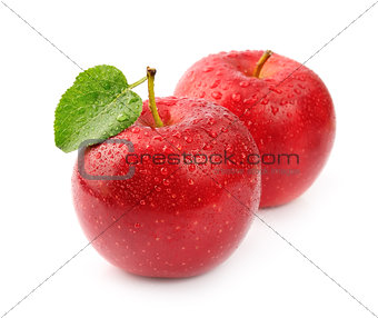 apples with leaves