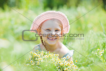 girl with camomiles