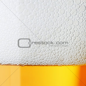 Macro beer with froth