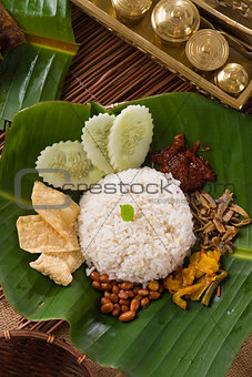 nasi lemak, traditional singapore food