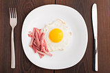Fried egg with ham