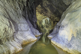 The Ponicova cave