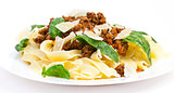 Spaghetti carbonara with basil