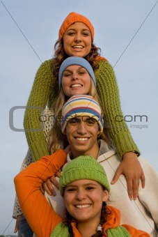 happy smlining teens