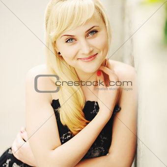 young blond hair girl