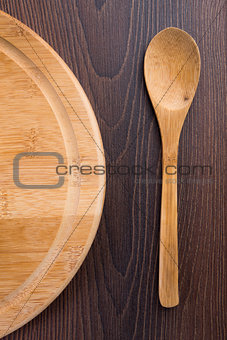 Wooden spoon and serving plate