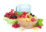 Fresh corn flakes with berries