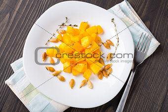 Baked pumpkin with olive oil and thyme