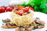 Pasta with cherry tomato and mushrooms