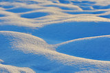 Waves of snow bumps