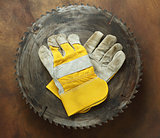 circular saw and gloves