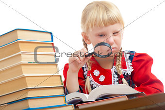 girl reading with loupe