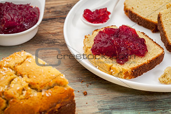 coconut bread with cranberry sauce