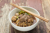 Minced pork noodles (Namtok noodles)