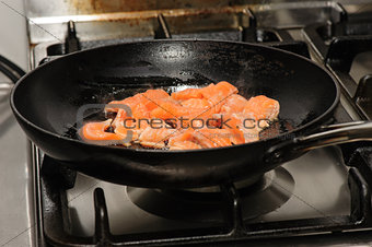 fish pieces frying