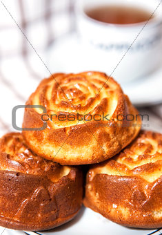 Rose shape cupcakes
