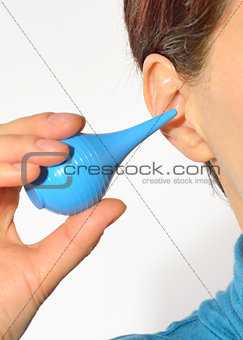 Ear cleaner