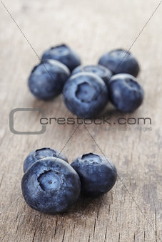 fresh blueberries on wood table