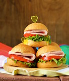 mini burgers with ham and vegetables - snacks for parties and picnics