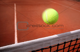  Tennis balls on Court