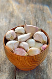 garlic in a wooden bowl