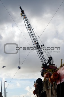 oil rig crane