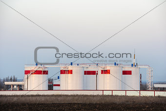 bulk oil tanks