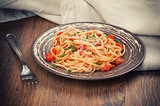 plate of spaghetti and tomato sauce