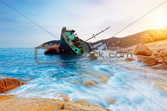 shipwreck and seascape sunset 