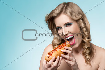 charming girl with hot-dog 