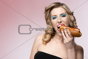 hungry  fashion girl