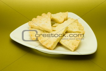 Shortbread on Triangular Plate
