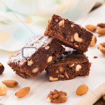 Chocolate brownie with nuts