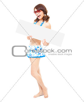  pretty sunshine girl standing and holding a board 