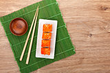 Sushi maki with tobiko