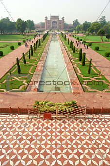 Overview of the Taj Mahal and garden